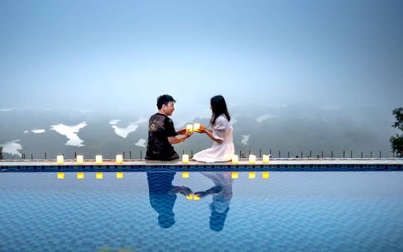 Image hover effect image